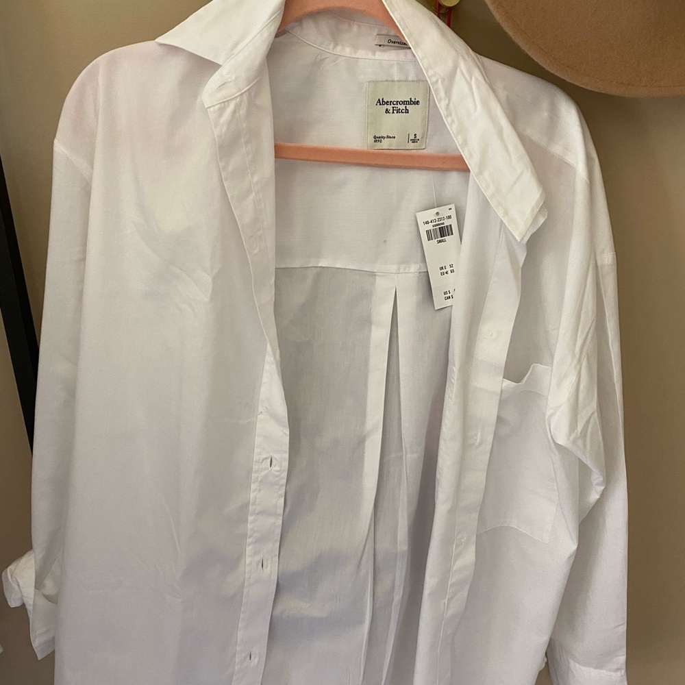 White Abercrombie and Fitch Button Up